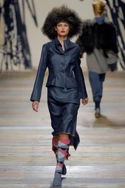 Look 11